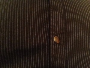 dress-shirt-tear-off-buttons